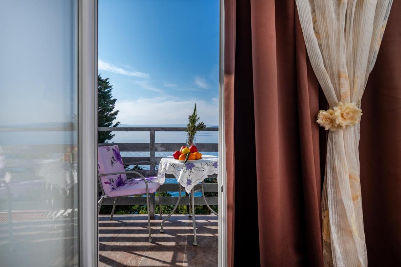 Apartments Tolic Baska Voda Luaran gambar