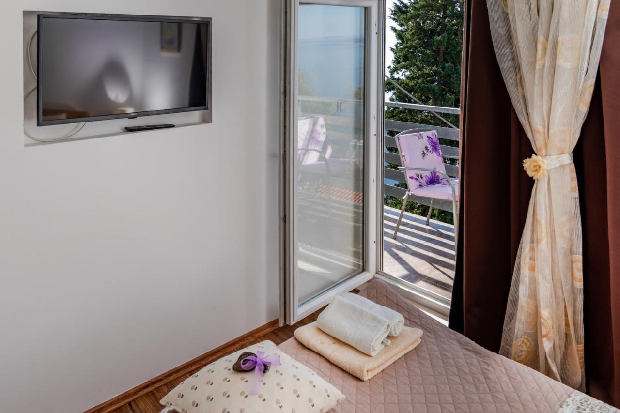 Apartments Tolic Baska Voda Luaran gambar