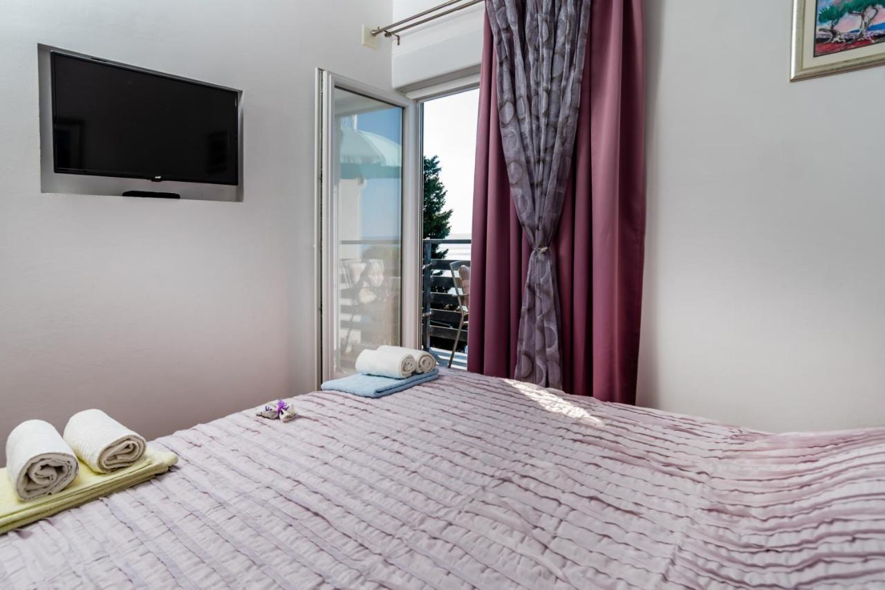 Apartments Tolic Baska Voda Luaran gambar